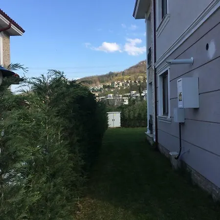 Askar 2 Villa